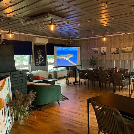 Vergi Sadam & Restoran Wirkes' المظهر الخارجي الصورة