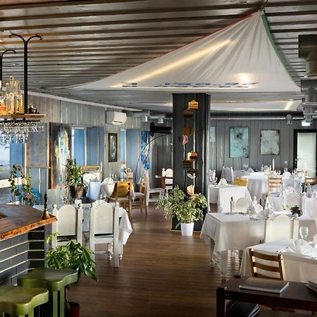 Vergi Sadam & Restoran Wirkes' المظهر الخارجي الصورة