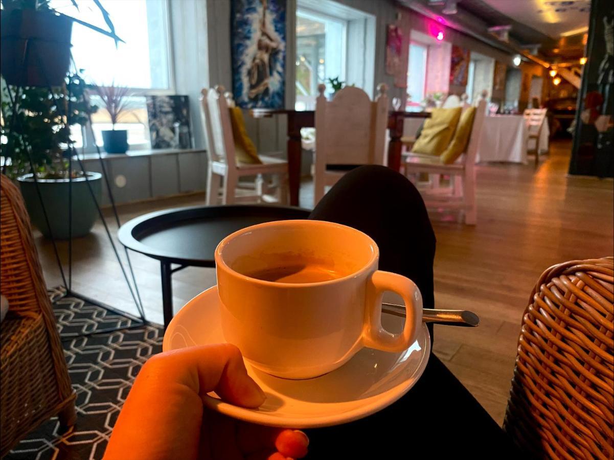 Vergi Sadam & Restoran Wirkes' المظهر الخارجي الصورة