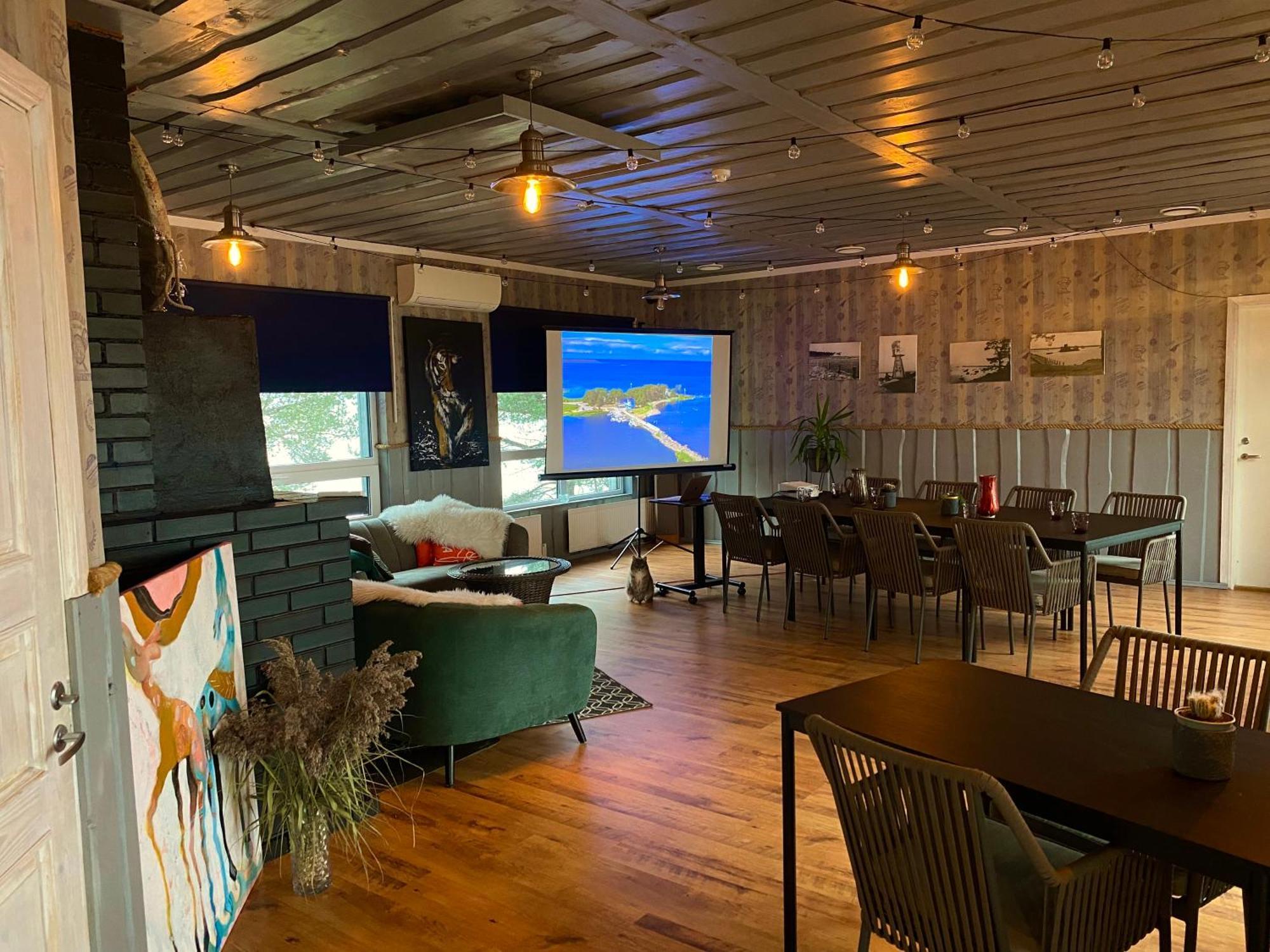 Vergi Sadam & Restoran Wirkes' المظهر الخارجي الصورة